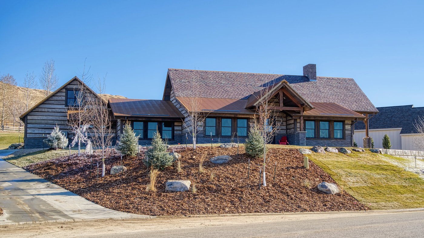 Lodge Modern photo preview